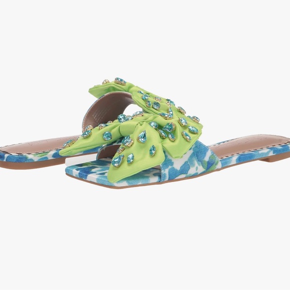 SANDAL - Picture 6 of 9